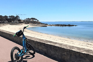 Balade en trottinette tout-terrain à Erdeven et Carnac (56)