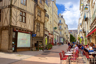 Balade en TukTuk au coeur d'Angers (49)