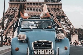 Balade en voiture 2CV à Paris