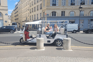 Paris architecture en Tuktuk
