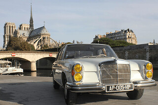 Balade en Voiture de collection au Château de Chantilly