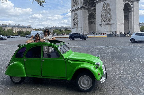 Balade en 2CV à Paris (75)