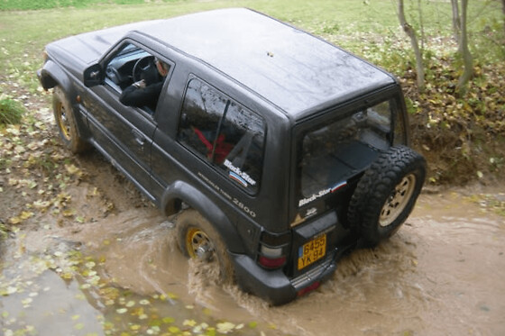 Stage Journée de pilotage 4x4 en off road près de Cahors