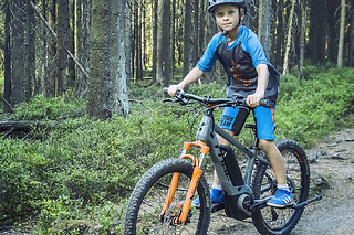 Location de VTT-VTC électrique à l'Etang de la vallée (45) - Taille 1m35 à 1m45 - 2h