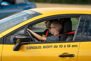 Stage De Pilotage Enfant En Clio 4 Rs Au Rheu (35) - 2 Tours