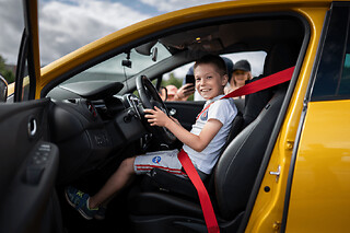 Stage De Pilotage Enfant En Clio 4 Rs Près De Lyon (01) - 5 Tours