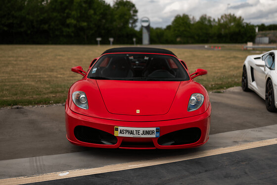 Stage De Pilotage Enfant En Ferrari F430 À Belloy-En-France (95) - 2 Tours