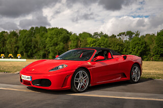 Stage De Pilotage Enfant En Ferrari F430 Près De Lyon (01) - 2 Tours