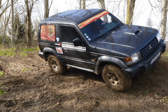 Stage Journée de pilotage 4x4 en off-road près de Paris