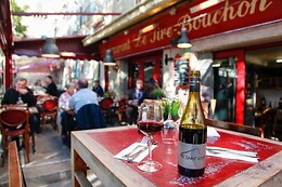 Le Tire Bouchon