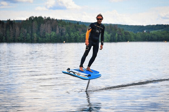 Location de E-Foil sur le Lac des Settons (58)
