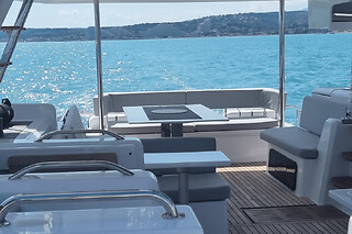Croisière apéro au coucher du soleil depuis Antibes (06)