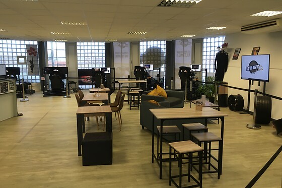 West R - photo 3