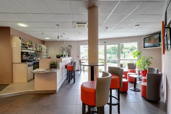 Brit Hotel - Hotel St Méen en Brocéliande - photo 3