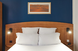 Comfort Hotel Evreux