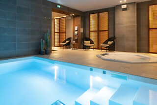 Séjour pour deux à l'Hôtel & Spa Panorama 360 à Mâcon (71)