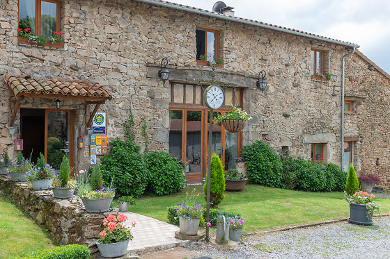 Chambre d'hôtes Chasseneuil - photo 11
