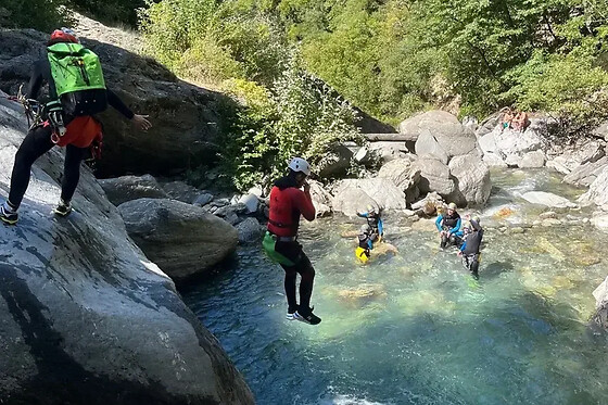 Canyoning au canyon de l'Eau Rousse à La Léchère (73)