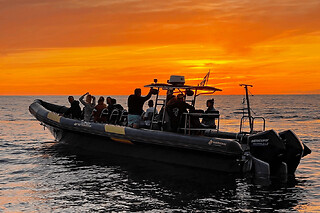 Croisière coucher de soleil aux sanguinaires depuis Porticcio