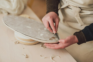Atelier modelage et au décor sur céramique à Paris 11ème
