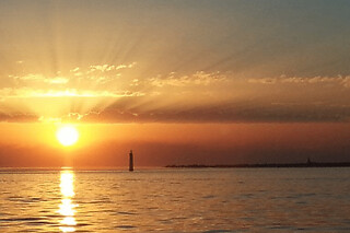 Croisière privatisée apéro coucher de soleil à La Rochelle (17)