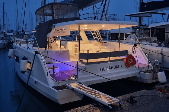 Soirée feu d'artifice sur un catamaran depuis Antibes (06)