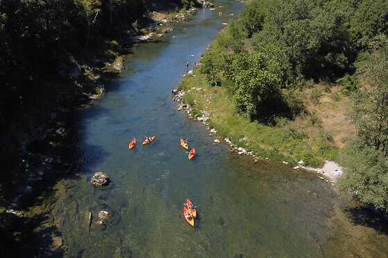 Location de Canoë Kayak à Millau : descente du Tarn - 9 km - Canoë 2 places