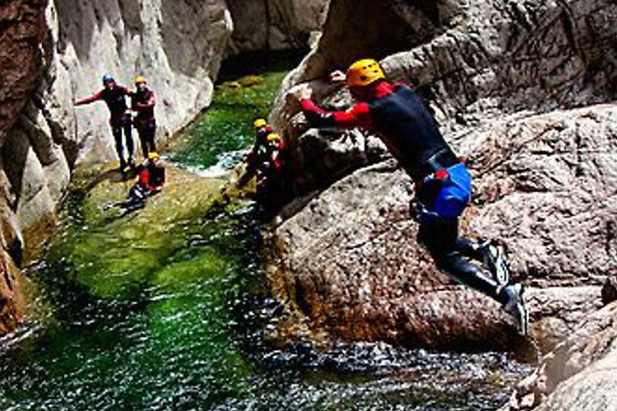 Canyoning dans le canyon de la Vacca