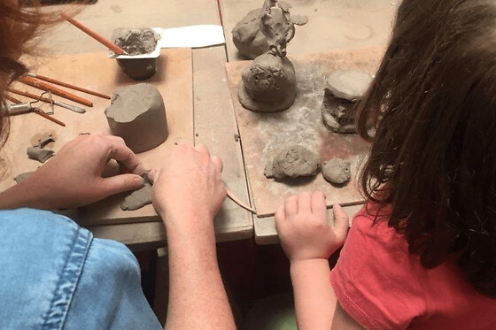Atelier poterie en famille à Paris 9ème