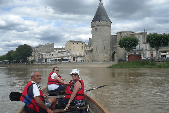 Randonnée guidée en Canoë Rabaska à Port Sainte Foy (33)