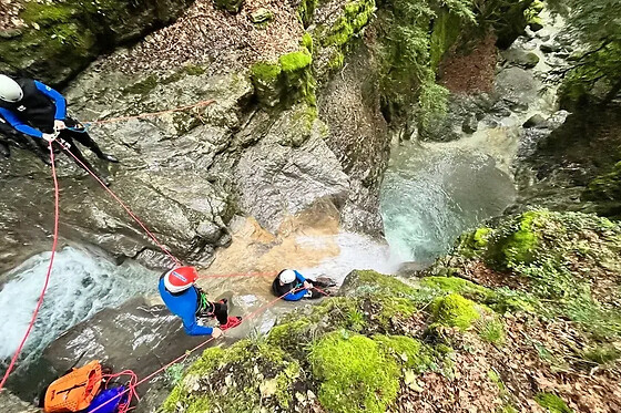 Canyoning Sportif au canyon d'Angon (74)