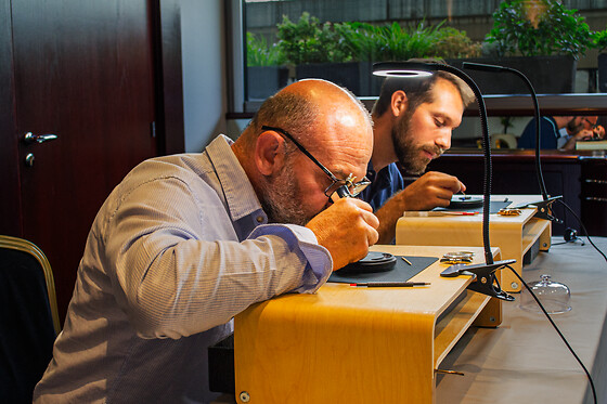Atelier d'assemblage de montre à Paris 12ème