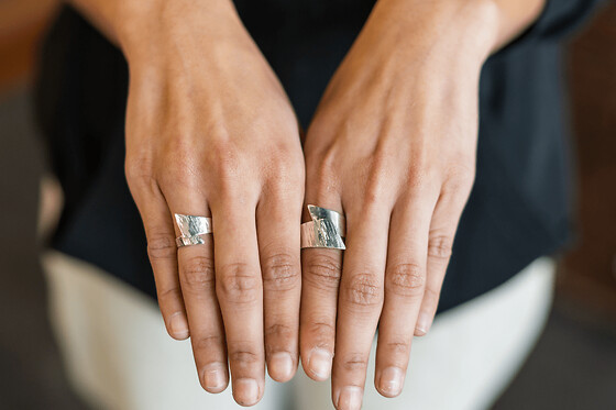 Atelier création de bague en argent à Paris 18ème