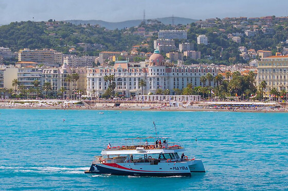 Matinée découverte en catamaran au départ de Nice