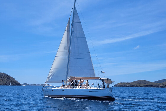 Excursion en voilier et snorkeling aux Saintes (97)