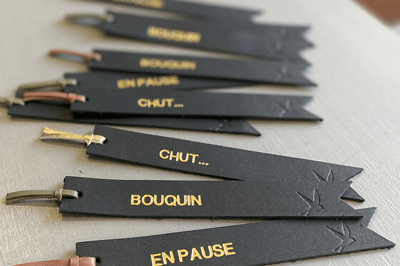 Atelier création de petits accessoires en cuir à Lyon (69)