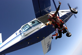 Saut en parachute - Sport Parachutisme Innovation - Cheu (89)