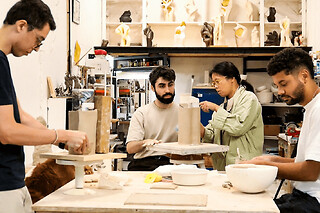 Atelier céramique création d'un vase à Gennevilliers (92)