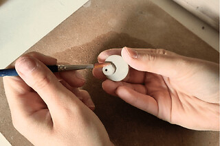 Atelier parure de bijoux en céramique Paris 15ème