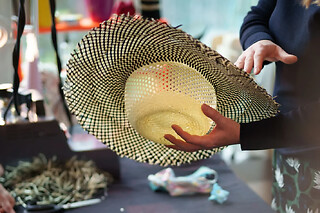 Atelier création d'un chapeau de paille à Asnières-sur-Seine(92)