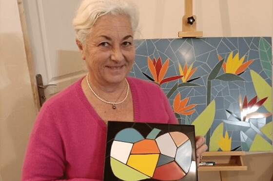 Atelier création d'une mosaïque en faïence à Niévroz (01)