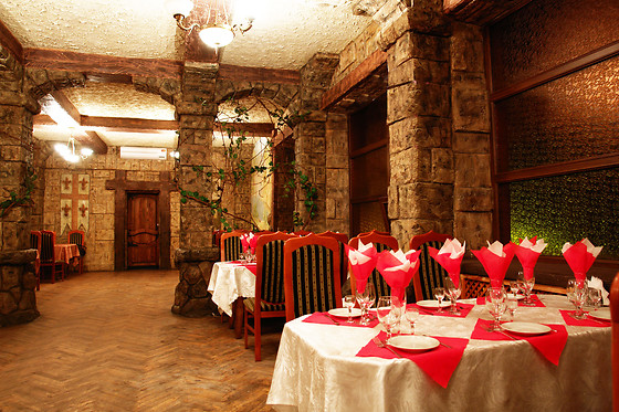 RESTAURANTE Y COPAS LE FOU - photo 1