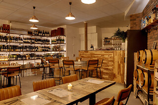 Dégustation de vins & planche du terroir à Paris 10ème  - Dégustation Prestige