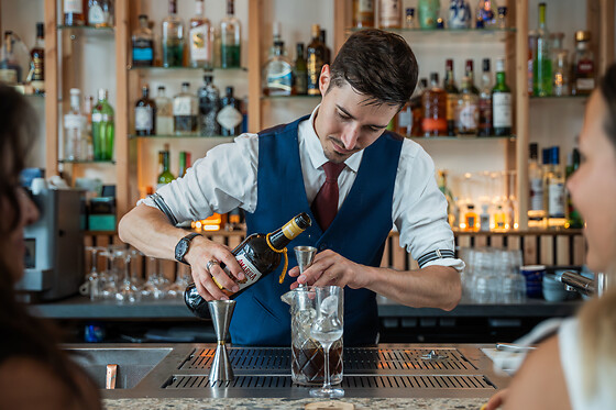 Atelier cocktail & mixologie avec un professionnel à Bordeaux