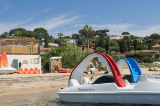 Pédalo Plage de la Madrague à Sainte-Maxime (83)