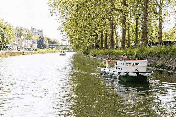 Location de bateau électrique (9 pers. max) à Lille - Location Elite 2 heures