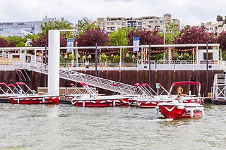 Location de bateau électrique (11 pers. max) à Levallois - Location Most 1 heure