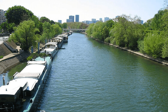 Location de bateau électrique (11 pers. max) à Levallois - Location Most 1 heure