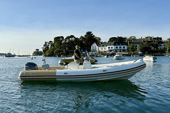 Location de bateau avec permis 14 pers. à Combrit Sainte-Marine - Location journée