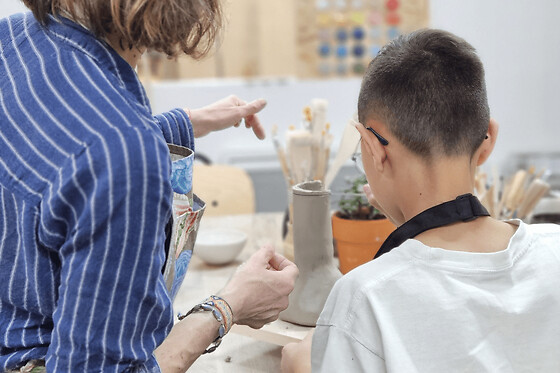 Atelier parent/enfant découverte du modelage à Clichy (92)